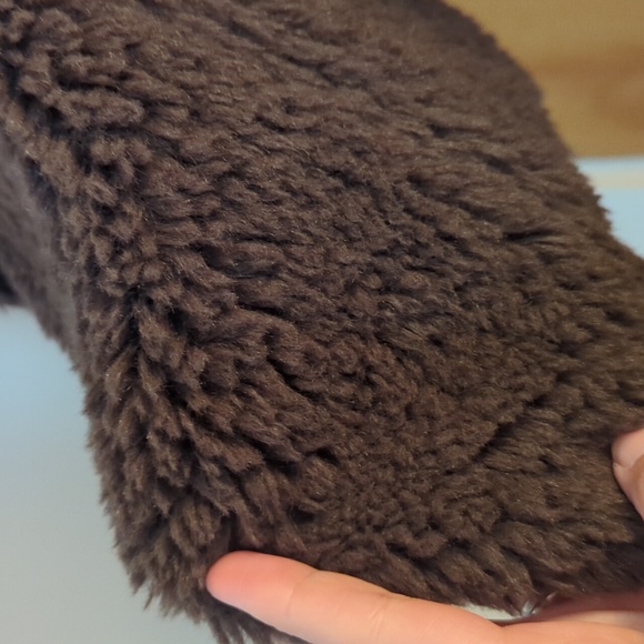 NWT Fall/winter vest Au Lieu - Picture 3 of 7